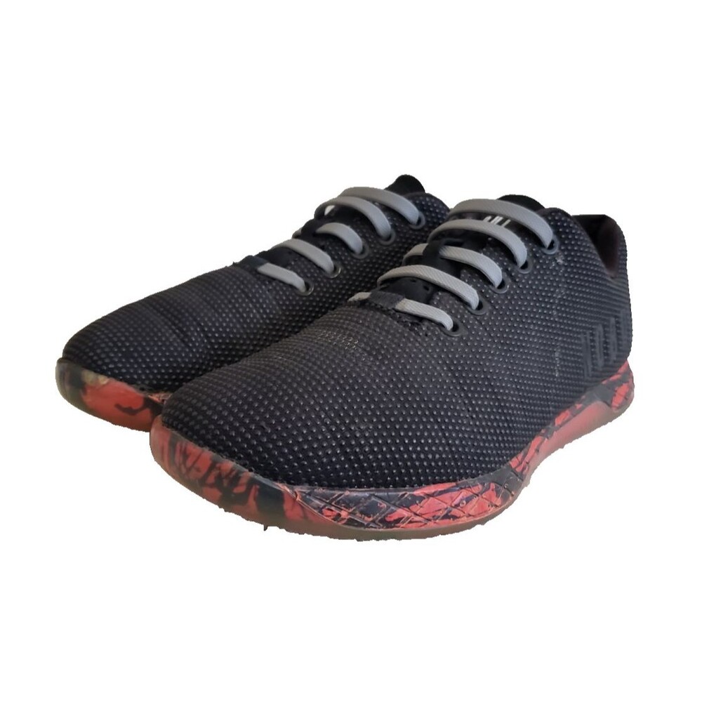 Nobull SuperFabric Trainer Men's Sz 7 Women's Sz 8.5 US Black Red Athletic Shoes